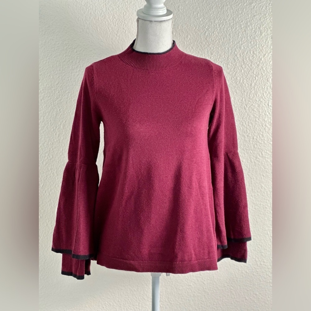 Style & Co. Petite Ruffled Bell Sleeve Sweater Size Small - Picture 2 of 9